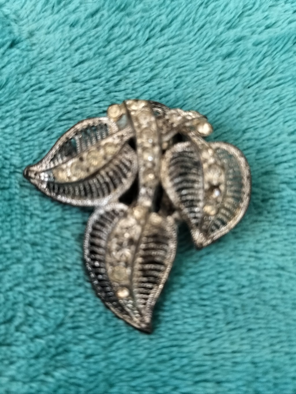 Vintage 1930s Art Deco Rhinestone Dress Clip Leaf Motif Pot Metal As Is Tlc